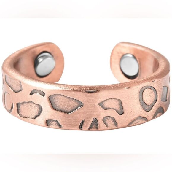 Magnetic By Design Lattice Adjustable Open Ring with Magnetic End in Rosetone - Picture 5 of 7